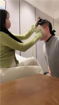 图片[17]_【小x大王】狗链遛狗/高跟美腿崇拜/耳光/踩狗舌_HD绳艺资源