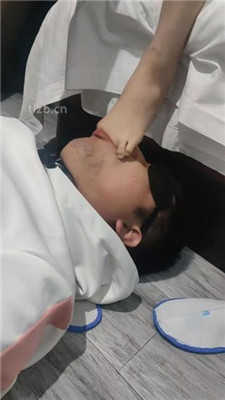 图片[14]_【04年情侣s】情侣主臭脚丫羞辱绿帽贱奴_HD绳艺资源