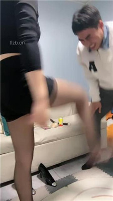 图片[9]_【刘二狗】跪舔素人的黑丝美腿【双视角版】_HD绳艺资源