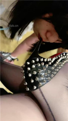 【玥樾】母畜女仆装-钉子高跟黑丝玩虐_HD绳艺资源