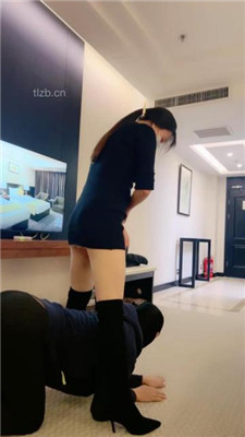 图片[6]_【丹祖宗】抽耳光/掐乳/高跟长靴踩虐/踢踹/转胯【完整版】_HD绳艺资源