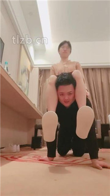 图片[3]_【嘉妮】空军一号脏鞋蹂躏/转胯/虐乳/数据线训练_HD绳艺资源