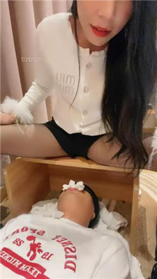 图片[6]_【陈甜女帝】长靴黑丝美腿踩地毯狗【完整版】_HD绳艺资源