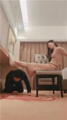 图片[17]_【嘉妮】空军一号脏鞋蹂躏/转胯/虐乳/数据线训练_HD绳艺资源