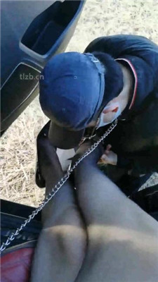 图片[13]_【皮皮】车内-高跟美腿诱惑调_HD绳艺资源