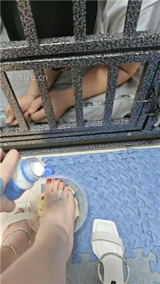 【木子大大】狗笼圈养犬化家奴_HD绳艺资源