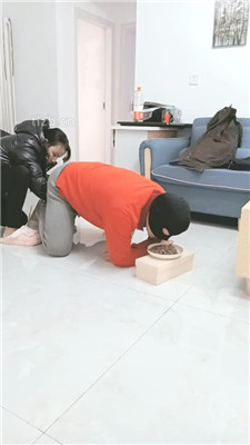 图片[4]_【朱迪】伺候沐足/跪爬吃食物_HD绳艺资源