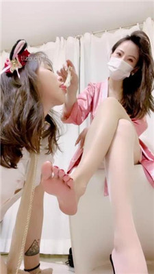 图片[18]_【茹雪】母畜-圈养犬化-玫瑰艺术装置塞嘴/吃丝袜/舔圣水_HD绳艺资源