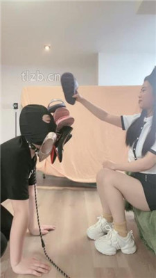 图片[17]_【清禾】人体鞋架/鞋底口水舔/虐乳/狗链遛狗/骑马_HD绳艺资源