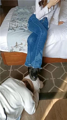 图片[7]_【爱可呀】双S-伺候超模学姐-胯下羞辱/舔脚清理鞋底_HD绳艺资源