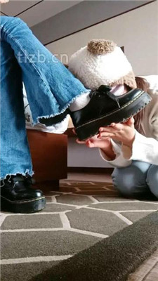 图片[8]_【爱可呀】双S-伺候超模学姐-胯下羞辱/舔脚清理鞋底_HD绳艺资源