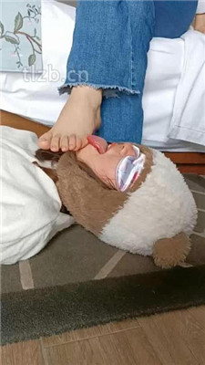 图片[16]_【爱可呀】双S-伺候超模学姐-胯下羞辱/舔脚清理鞋底_HD绳艺资源