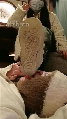 图片[20]_【爱可呀】双S-伺候超模学姐-胯下羞辱/舔脚清理鞋底_HD绳艺资源