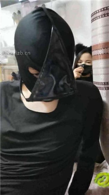 图片[11]_【皮皮】漂亮女郎-性感大长腿踩脚垫_HD绳艺资源