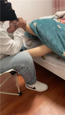 【曼曼老师】下贱家奴-裸足恋足舔_HD绳艺资源