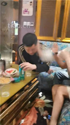 图片[2]_【文文文】KTV-素人S-闻小白鞋黑棉袜_HD绳艺资源