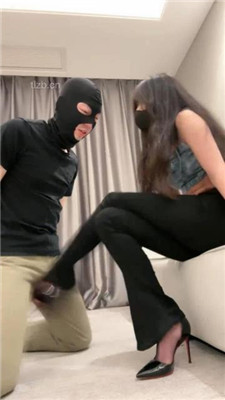 图片[2]_【糯糯】提档/耳光/踹脸/恋足狂舔_HD绳艺资源