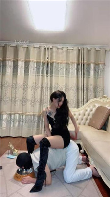 图片[5]_【盖洛】长靴美腿踩虐/训练/狗盆喂食_HD绳艺资源