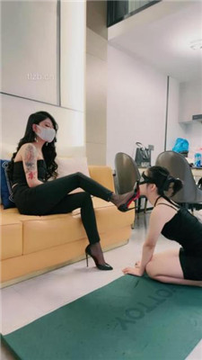 图片[2]_【爱神】母畜发骚-跪舔黑丝高跟/闻臀部/耳光/喝圣水_HD绳艺资源