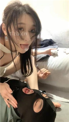 图片[15]_【小麦】掐乳揪耳朵/袜子塞嘴/脚喂蛋糕/脚插嘴/内裤诱惑/喂圣水_HD绳艺资源