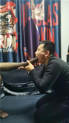 图片[14]_【丝温】狂抽耳光/训练/黑丝脚踩踏_HD绳艺资源