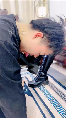 图片[4]_【倪梵】跪舔脏鞋底/长靴全体重踩踏_HD绳艺资源