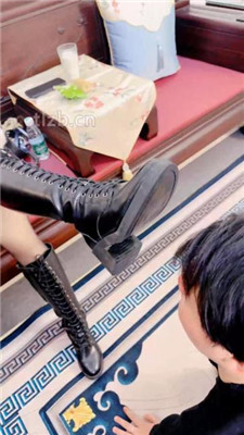 图片[6]_【倪梵】跪舔脏鞋底/长靴全体重踩踏_HD绳艺资源