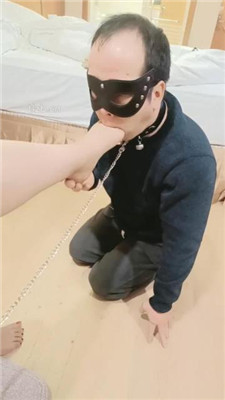 图片[10]_【莉轩】滴蜡/肉丝脚踩踏_HD绳艺资源