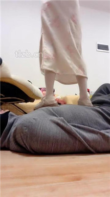 图片[3]_【奶味小仙女】洛丽塔S-皮鞋白袜踩虐哥哥-脚底喂食_HD绳艺资源