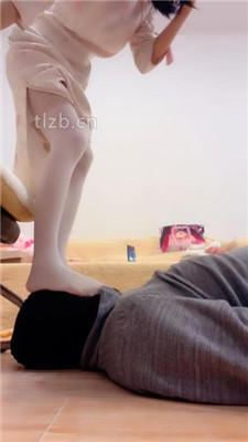 图片[10]_【奶味小仙女】洛丽塔S-皮鞋白袜踩虐哥哥-脚底喂食_HD绳艺资源