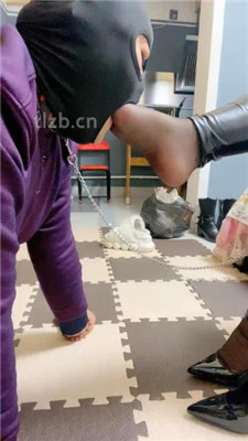 图片[14]_【佳琪绳艺导师】提档/舔脏鞋底/骑马/踩踏_HD绳艺资源