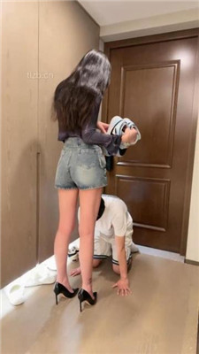 【糯糯】清理工上门清理脏鞋子/高帮踩踏_HD绳艺资源