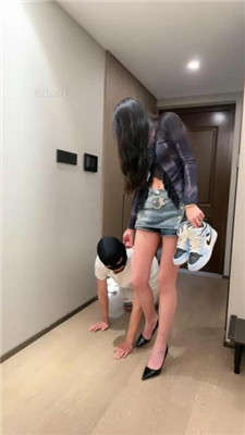 图片[2]_【糯糯】清理工上门清理脏鞋子/高帮踩踏_HD绳艺资源