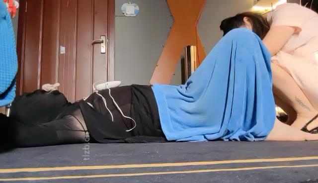 图片[5]_【东营天香百合】吊绑丝袜塞嘴刑虐_HD绳艺资源