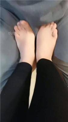 图片[3]_【晓安】骑狗脖/转胯/裸足恋足舔_HD绳艺资源