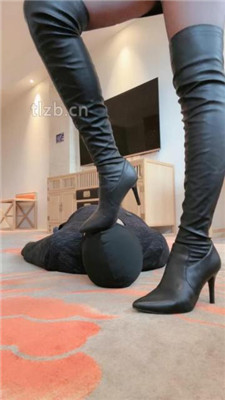 【安主】长靴御姐S-胯下辱/碾压狗头/舔脏鞋/喂拉丝口水/脚插嘴_HD绳艺资源