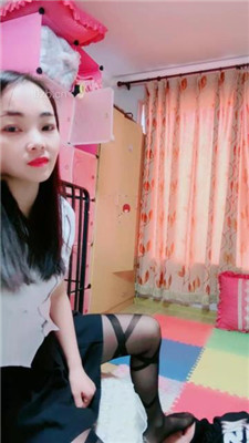 【艾琳】坐脸窒息/虐乳/黑丝脚插嘴/踩踏_HD绳艺资源