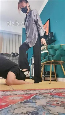 图片[4]_【魔鬼天使】高跟碾压狗爪/艺术闻鞋/磕头求饶/骑马爬_HD绳艺资源