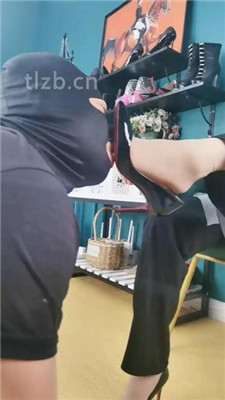 图片[15]_【魔鬼天使】高跟碾压狗爪/艺术闻鞋/磕头求饶/骑马爬_HD绳艺资源