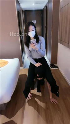 图片[16]_【沐夏夜】白袜脚捂脸/抽耳光/骑马/高跟踩踏/脚喂食_HD绳艺资源