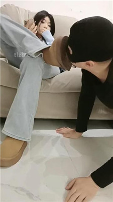 图片[5]_【小殿下】雪地靴践踏抖M家奴_HD绳艺资源