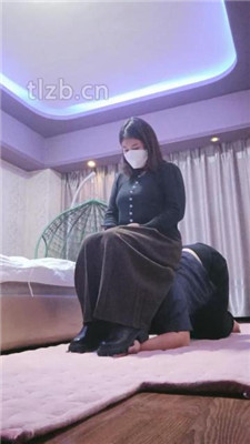 图片[6]_【嗯哼】犯贱闻靴子/踩踏/超强深喉_HD绳艺资源