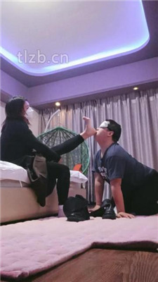 图片[8]_【嗯哼】犯贱闻靴子/踩踏/超强深喉_HD绳艺资源