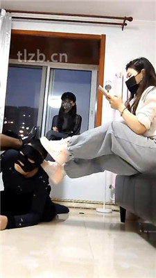 图片[12]_【文文文】3S素人虐打-踩踏/舔脏鞋底/头压垃圾桶【四视角版】_HD绳艺资源