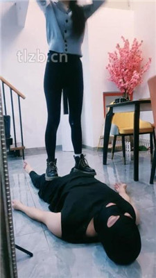 图片[8]_【护短】短靴高跟-全体重踩踏_HD绳艺资源