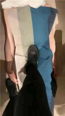 【Zaizz】全体重踩踏地毯狗_HD绳艺资源