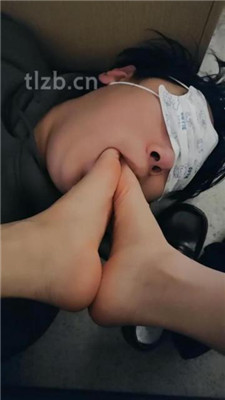 图片[9]_【奶味小仙女】海底捞学生主-桌底调奴_HD绳艺资源