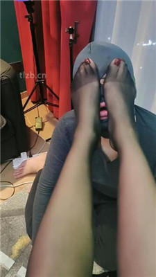 图片[17]_【咩祖】把狗圈养在茶几底下_HD绳艺资源