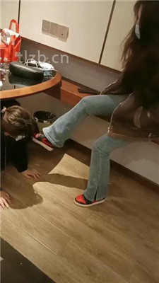 图片[9]_【爱可呀】双S-开发超模学姐S-转胯/吃白袜/舔脏鞋/脚底喂食_HD绳艺资源