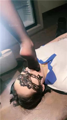 图片[20]_【司宁青】母畜-强迫喝圣水/高跟黑丝踩踏/脚插嘴_HD绳艺资源